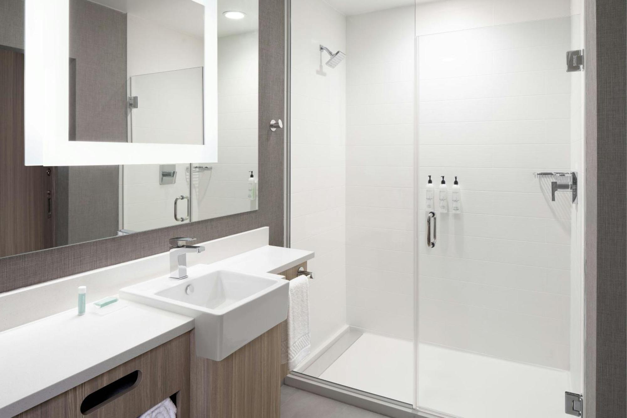 Springhill Suites By Marriott Raleigh Гарнър Екстериор снимка